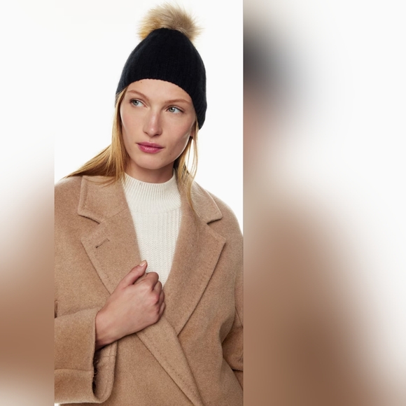 Aritzia Accessories - ARITZIA BABATON Pom Liteluxe Cashmere Black Beanie Winter Hat NWT size 1
